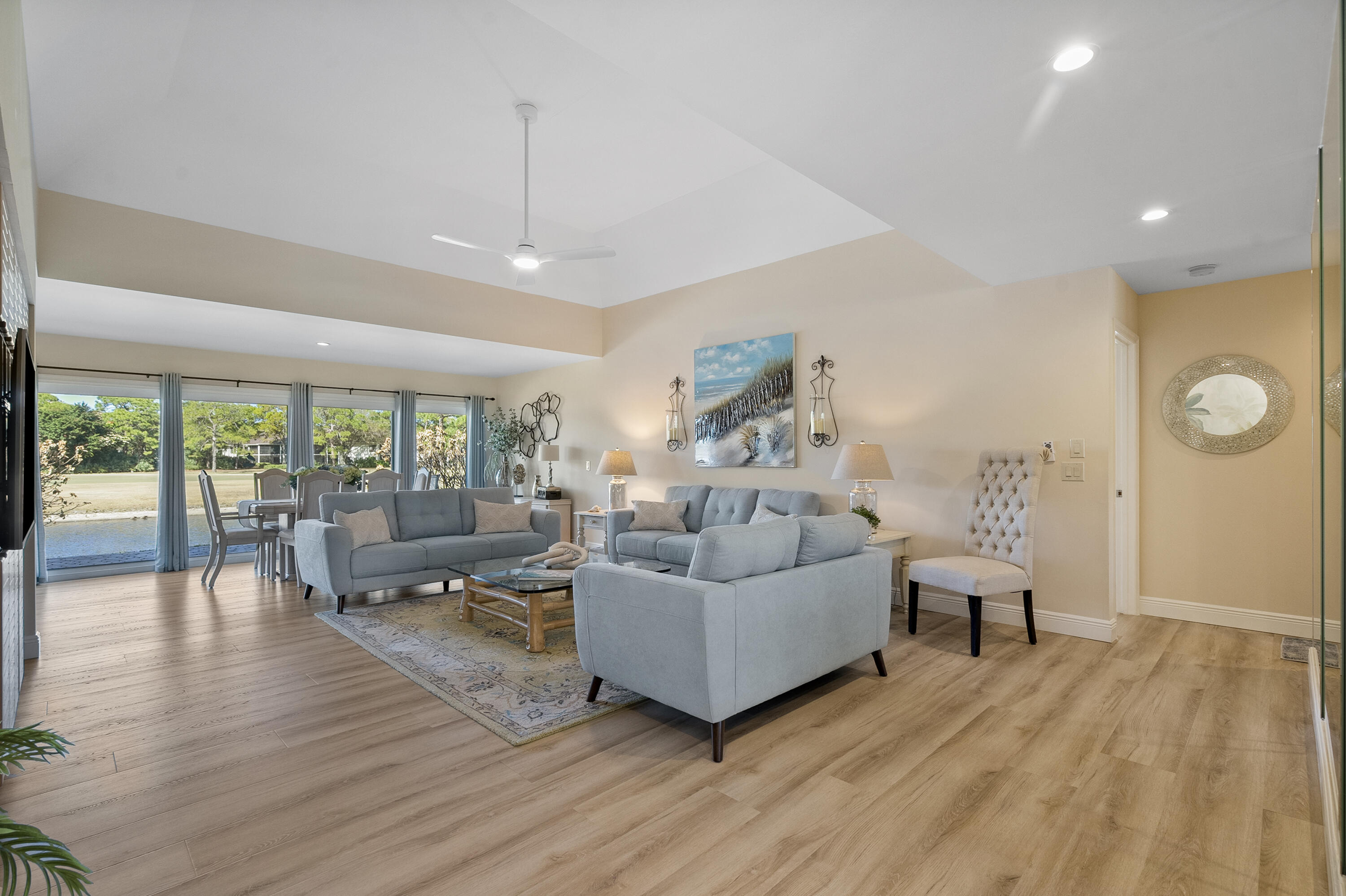 MARINER SANDS COUNTRY CLUB - GOLF COTTAGE - Residential