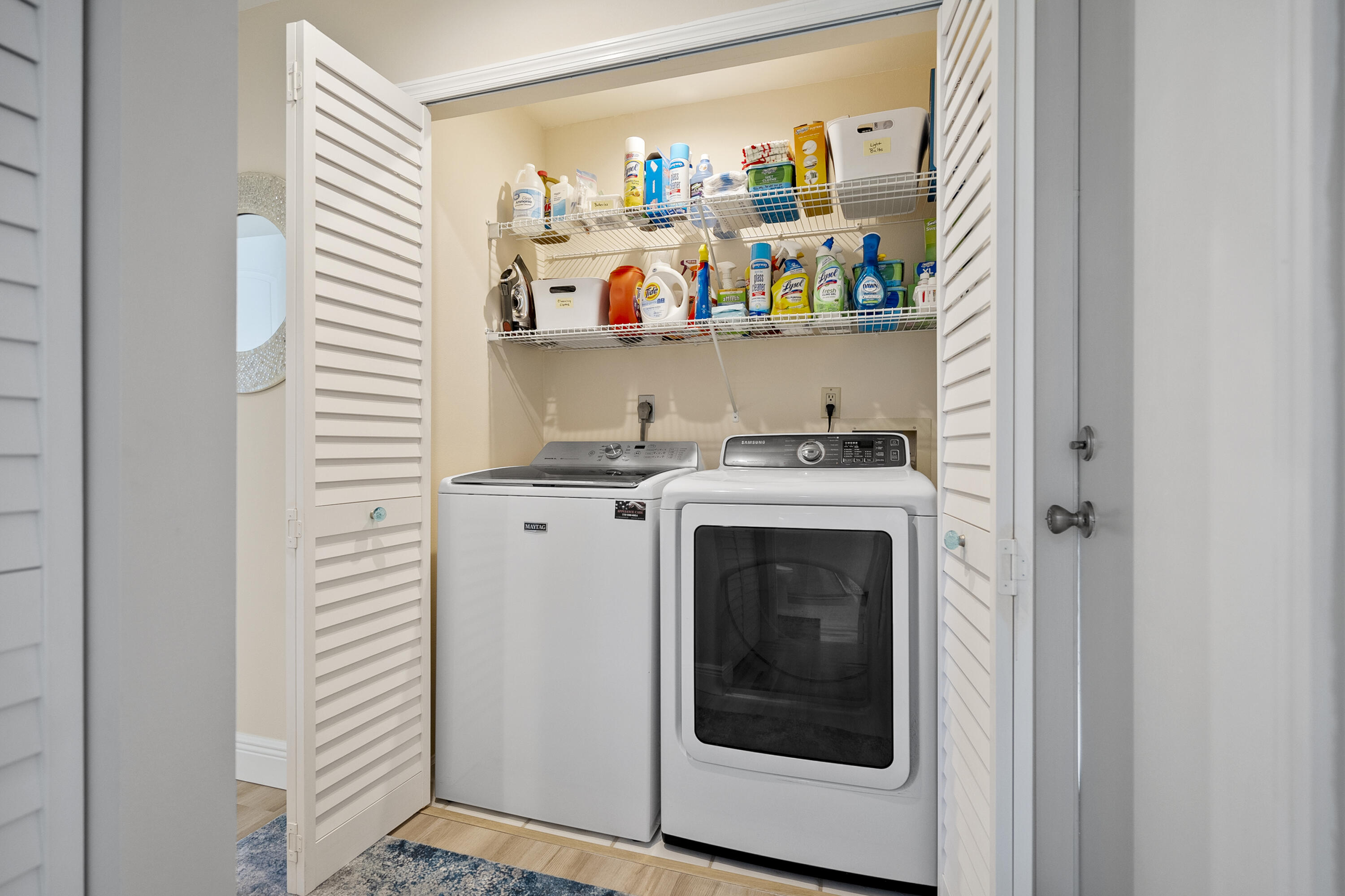 MARINER SANDS COUNTRY CLUB - GOLF COTTAGE - Residential