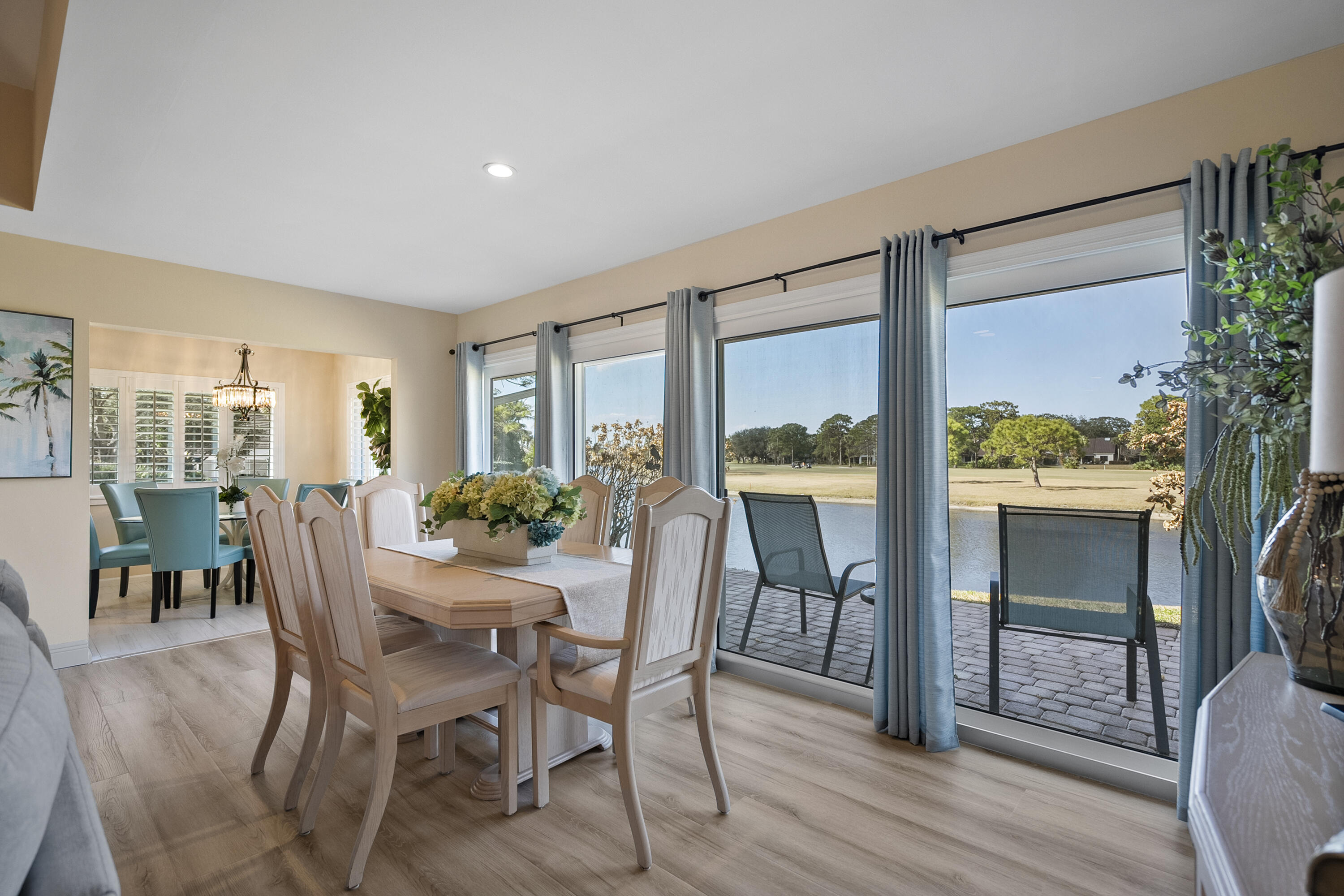 MARINER SANDS COUNTRY CLUB - GOLF COTTAGE - Residential