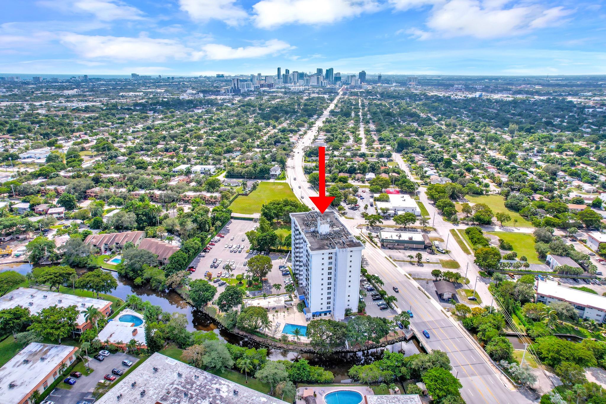 DRAKE TOWER - Residential
