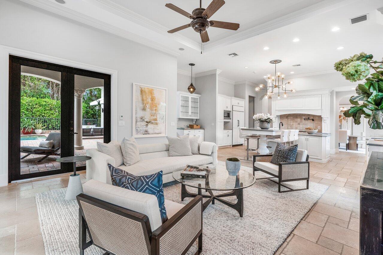 LAKEWOOD - Residential