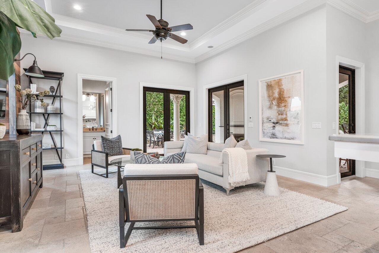 LAKEWOOD - Residential