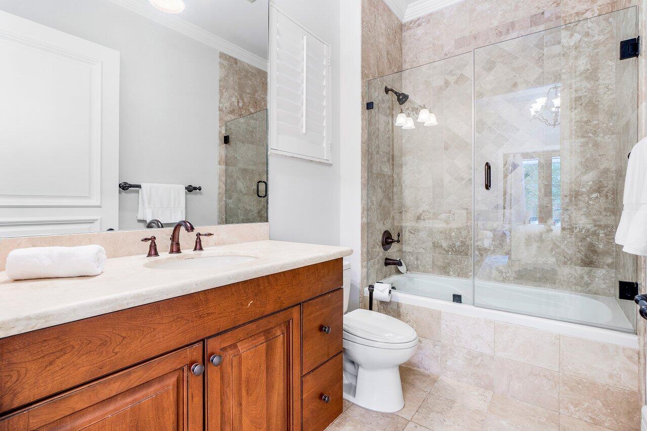 LAKEWOOD - Residential