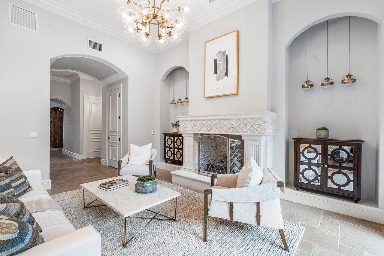 LAKEWOOD - Residential