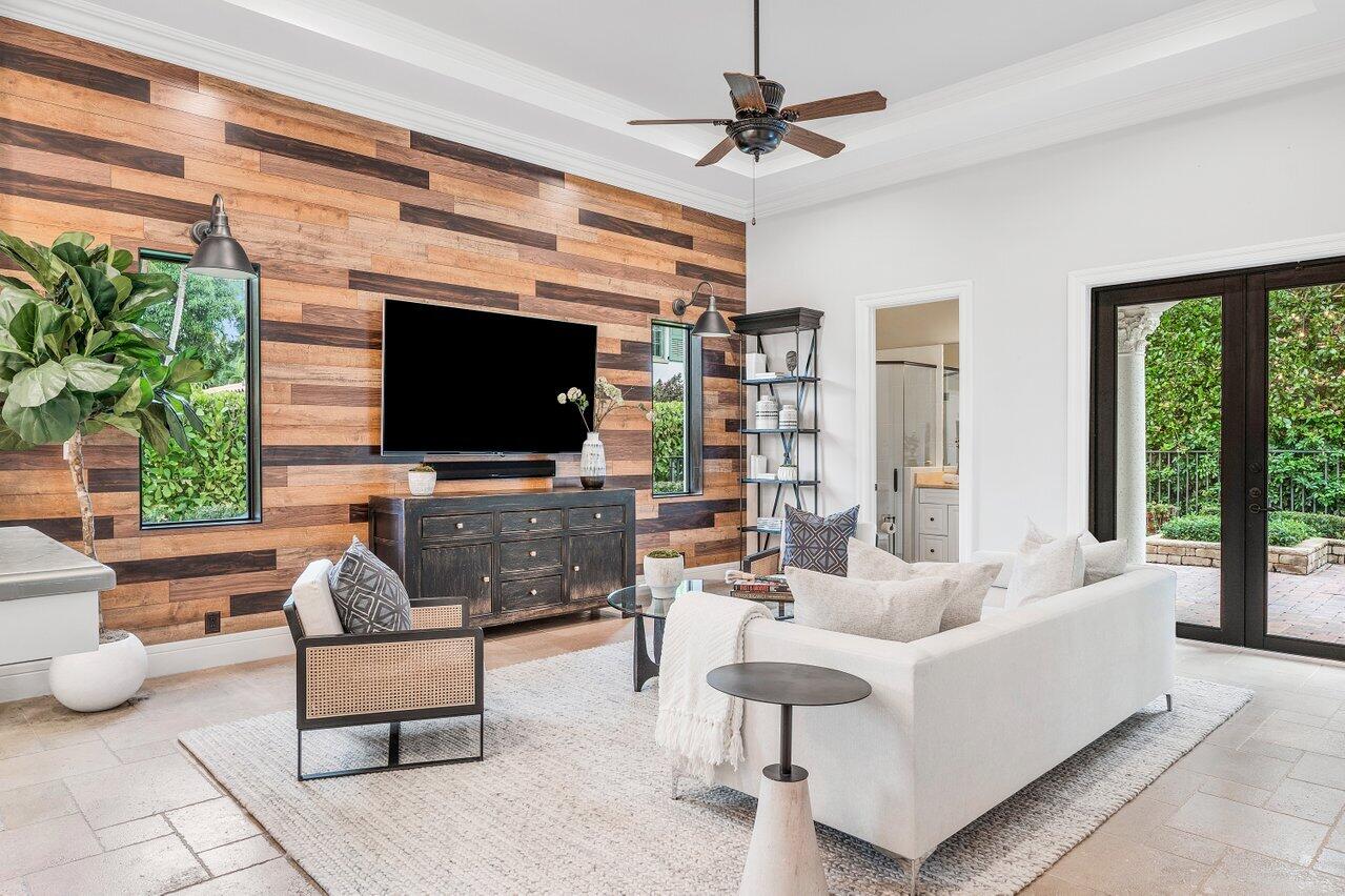 LAKEWOOD - Residential