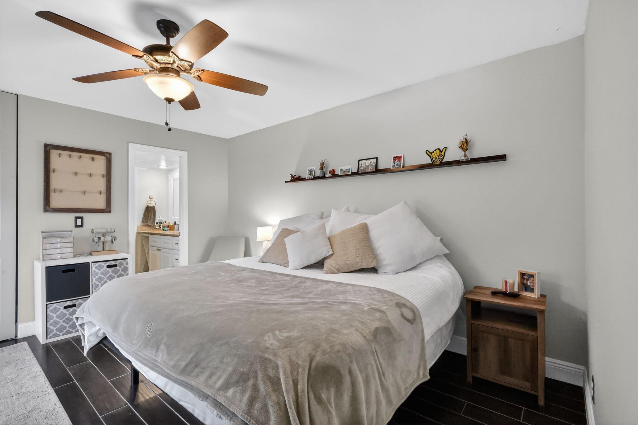 LAKESIDE - Residential Lease