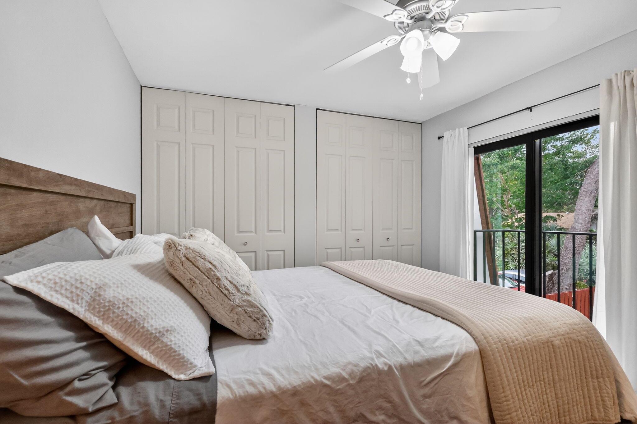 LAKESIDE - Residential Lease