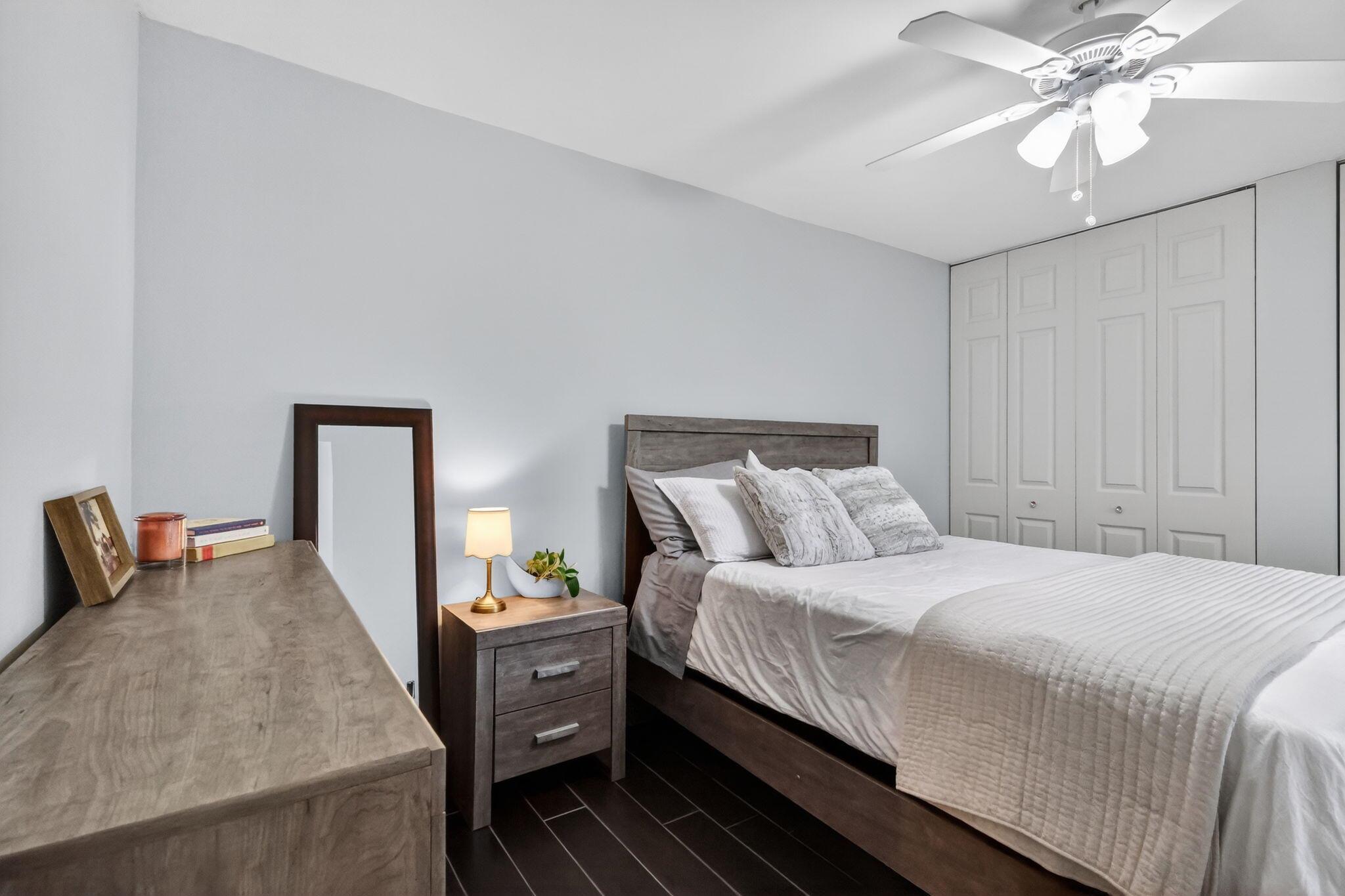 LAKESIDE - Residential Lease