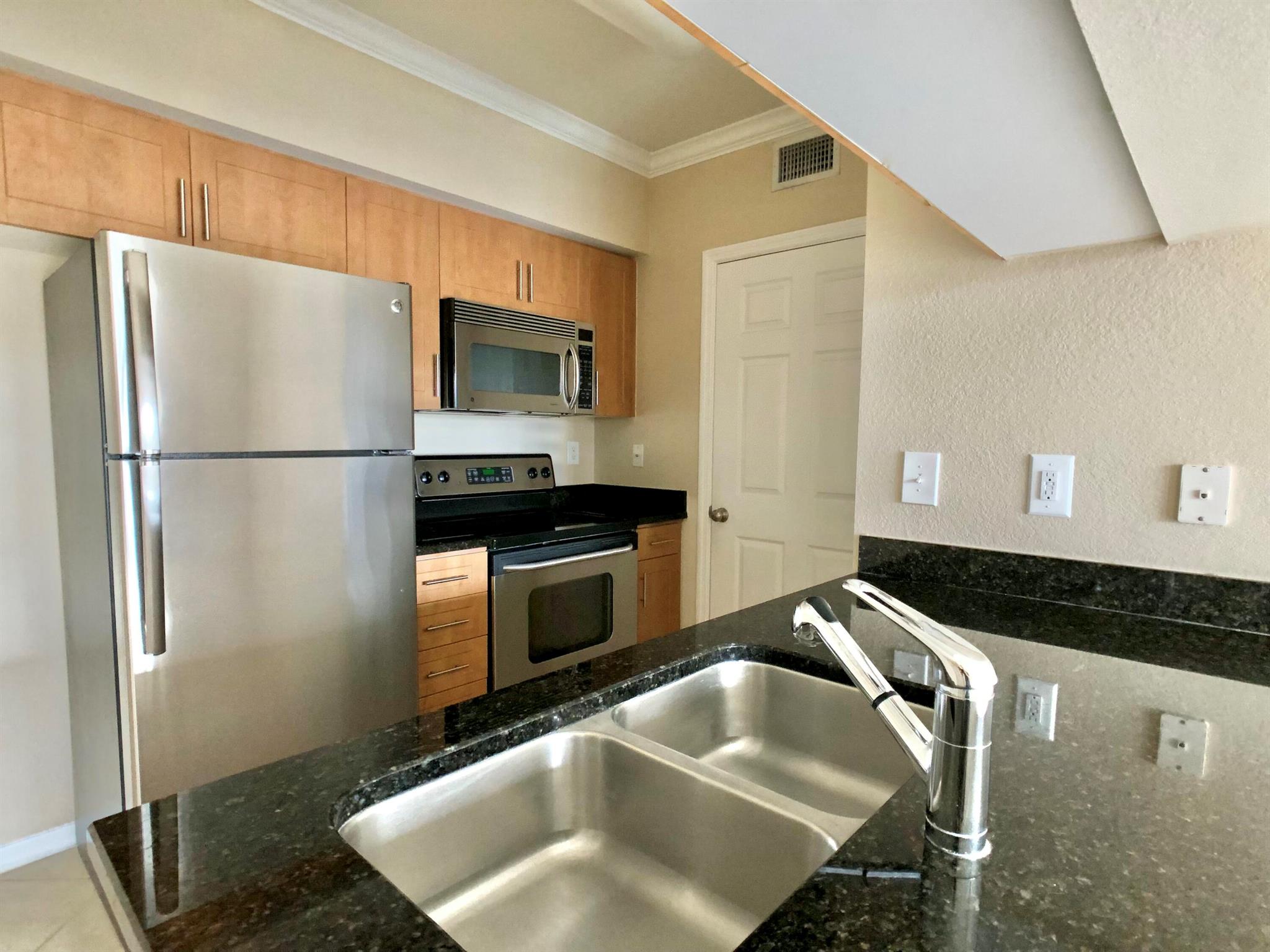 6450 Emerald Dunes 301 Drive
