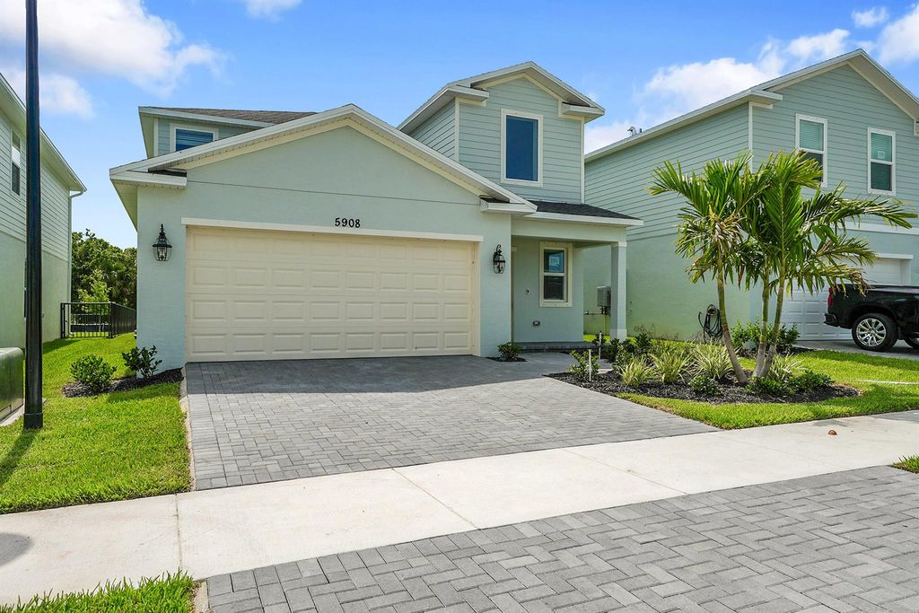 Photo of 5908 NW Fairfox Way, Port Saint Lucie, FL 34987 (MLS # R11094706)