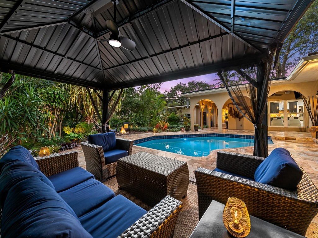 RIO VISTA - Residential