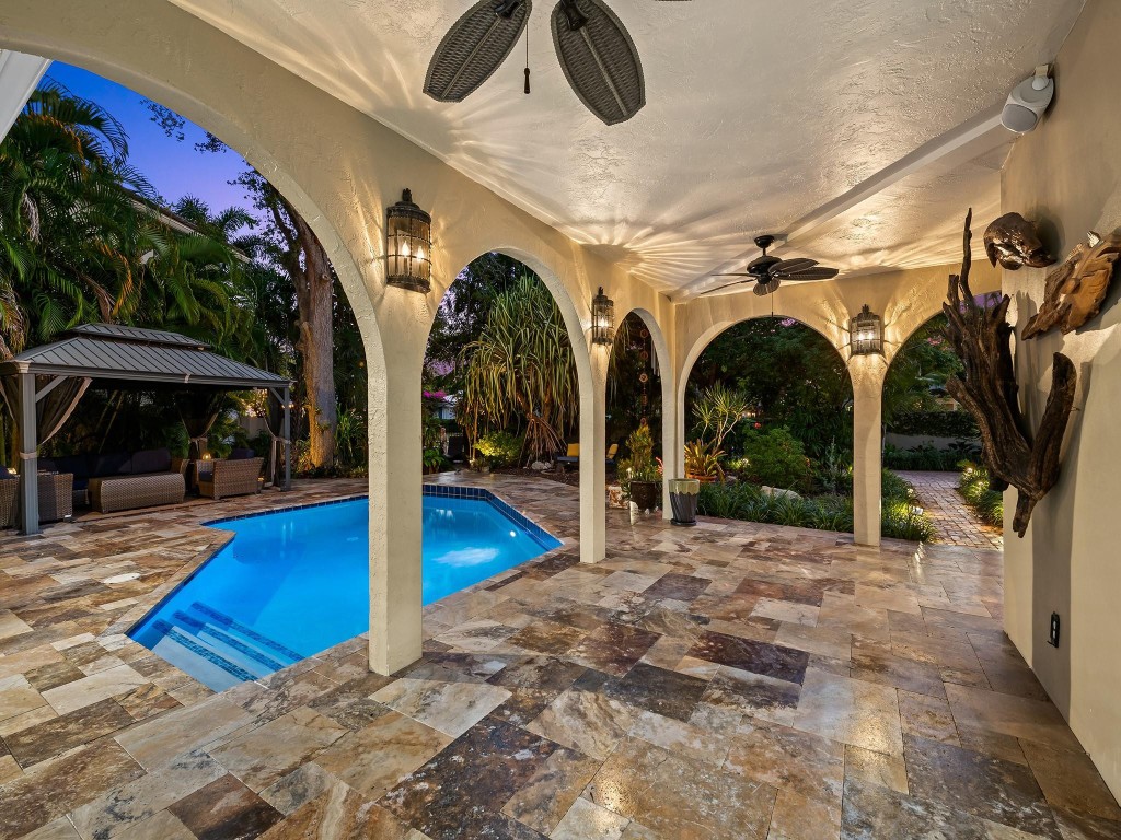 RIO VISTA - Residential