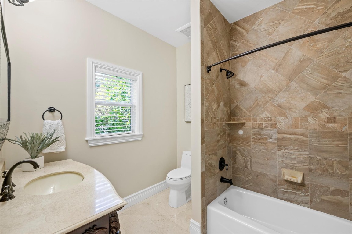 RIO VISTA - Residential