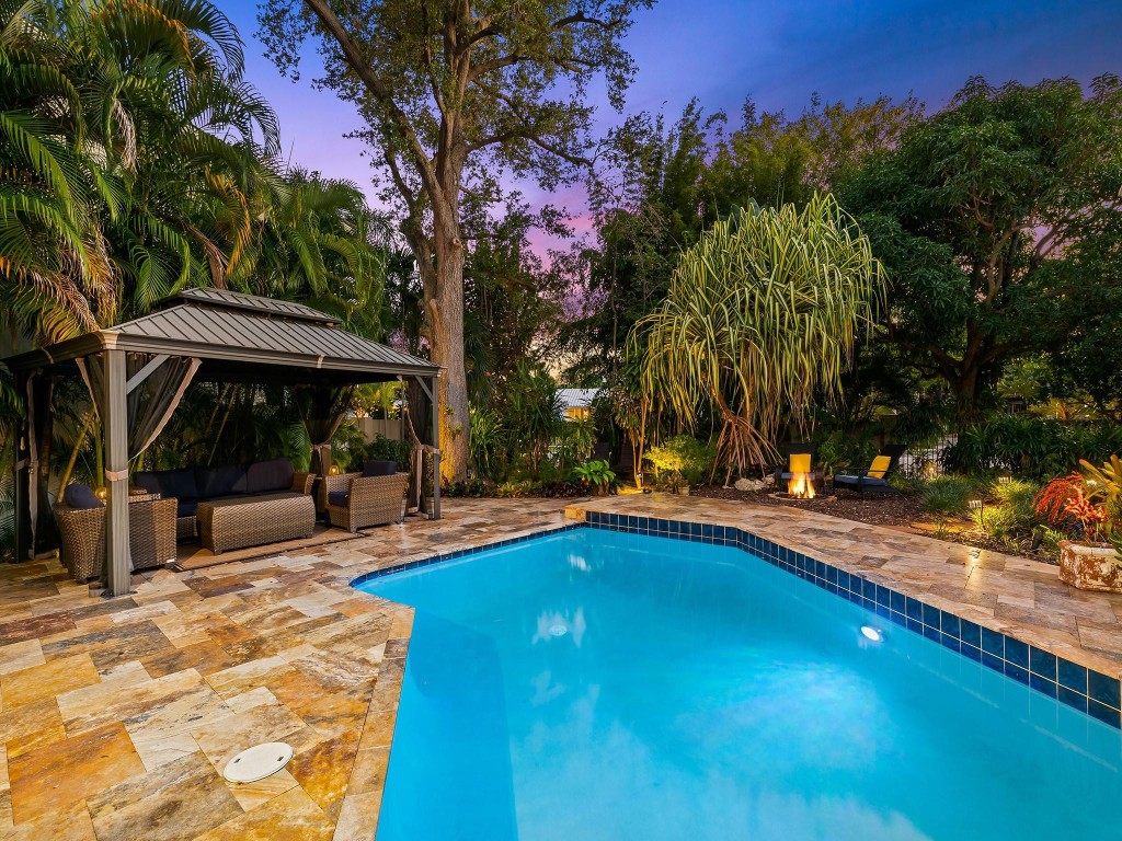 RIO VISTA - Residential