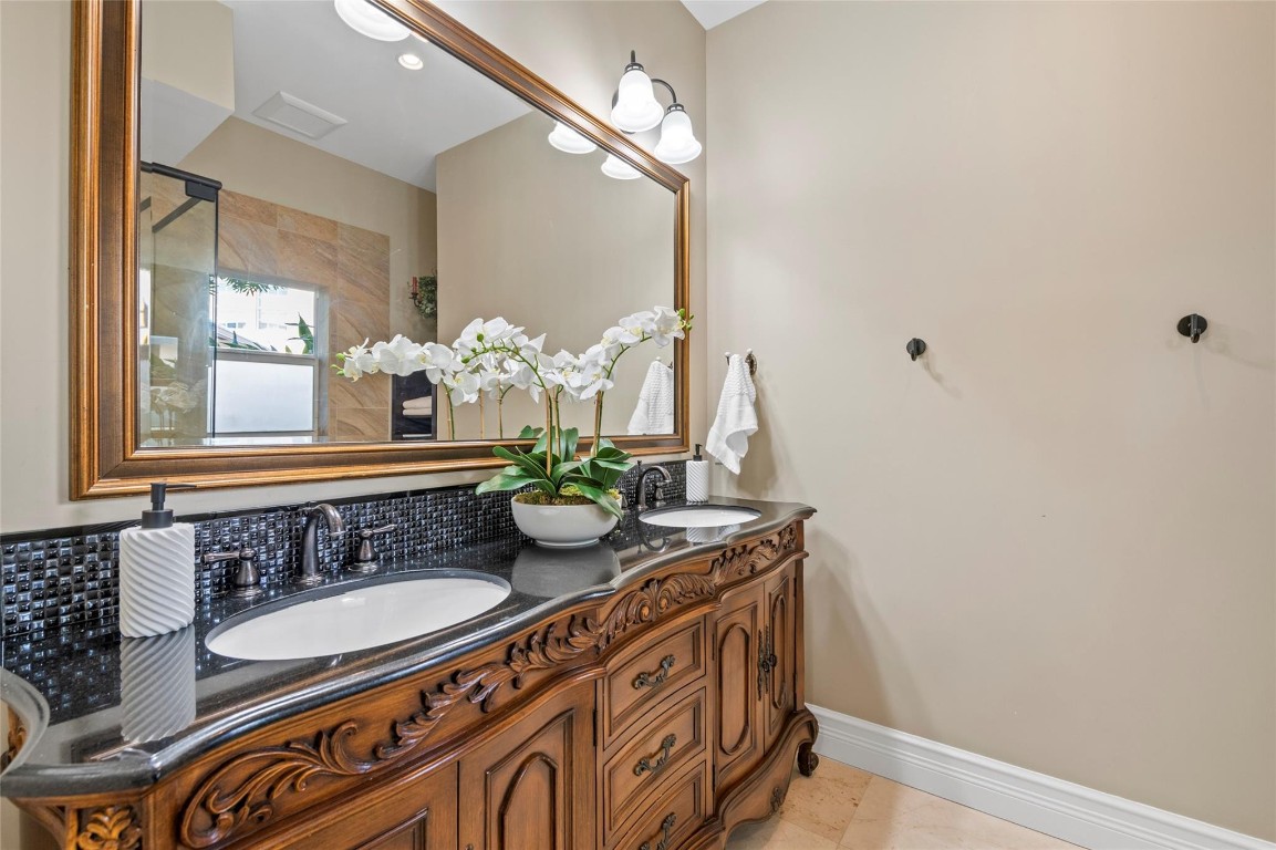 RIO VISTA - Residential