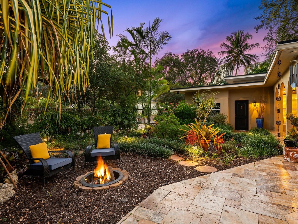 RIO VISTA - Residential