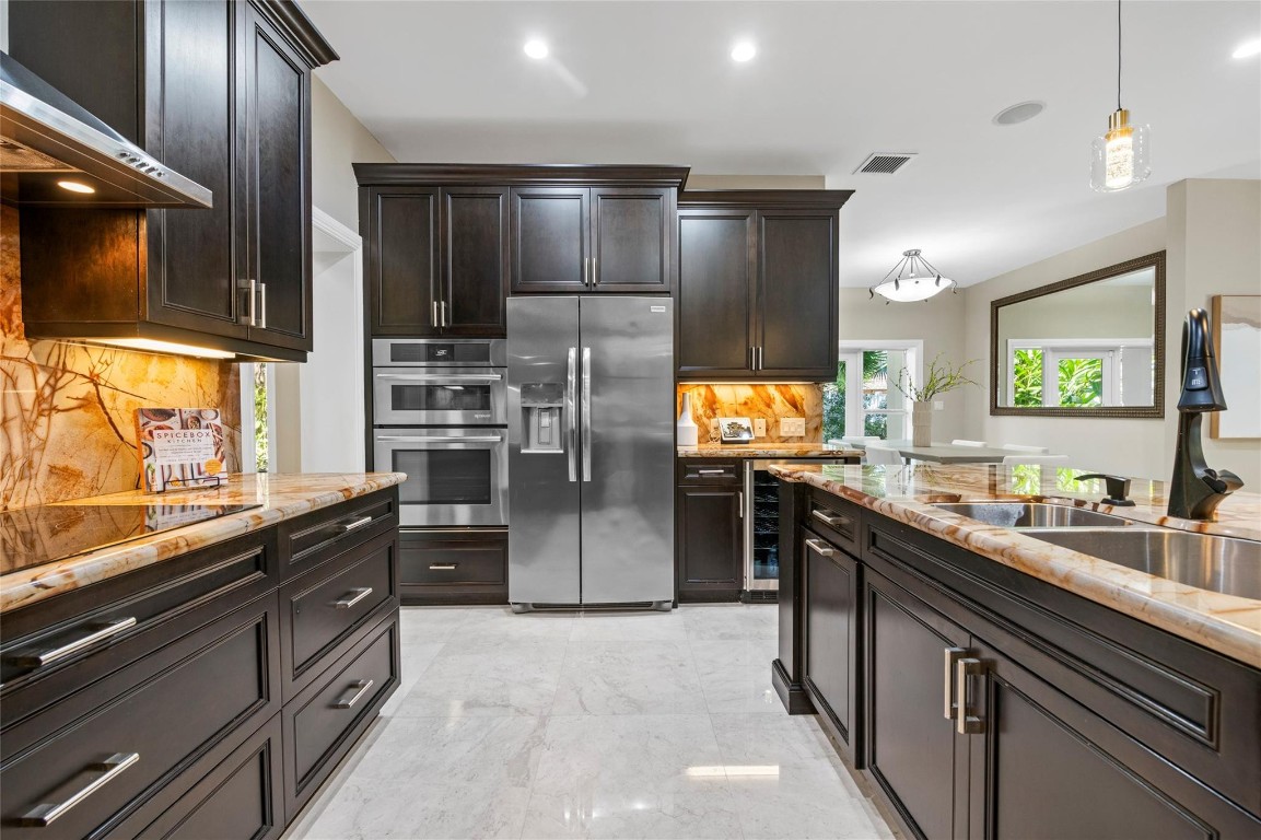 RIO VISTA - Residential