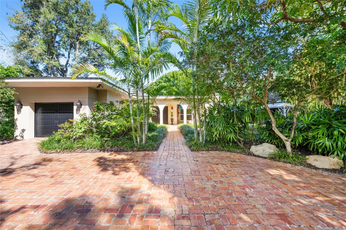 RIO VISTA - Residential