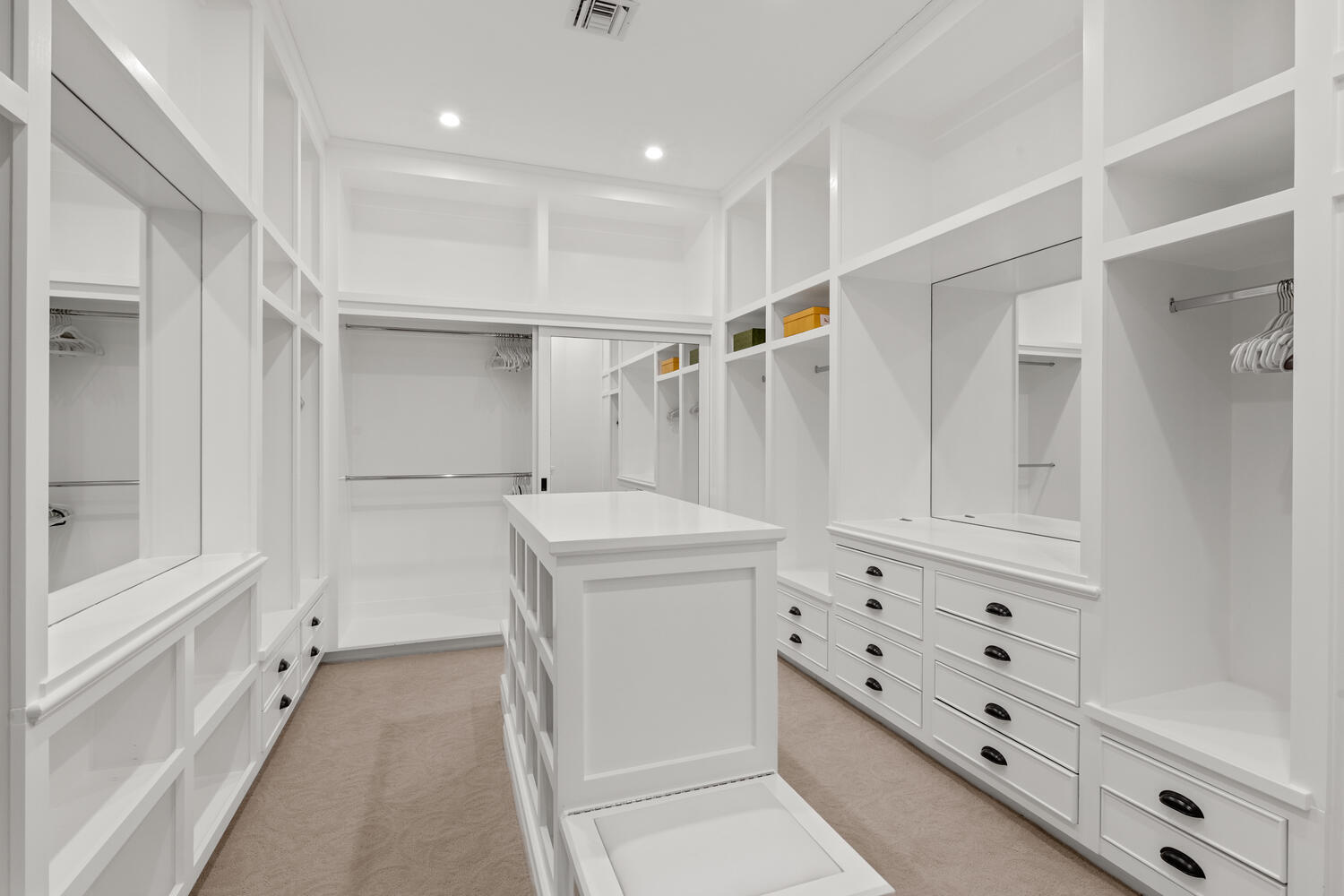 HOMELAND - Residential