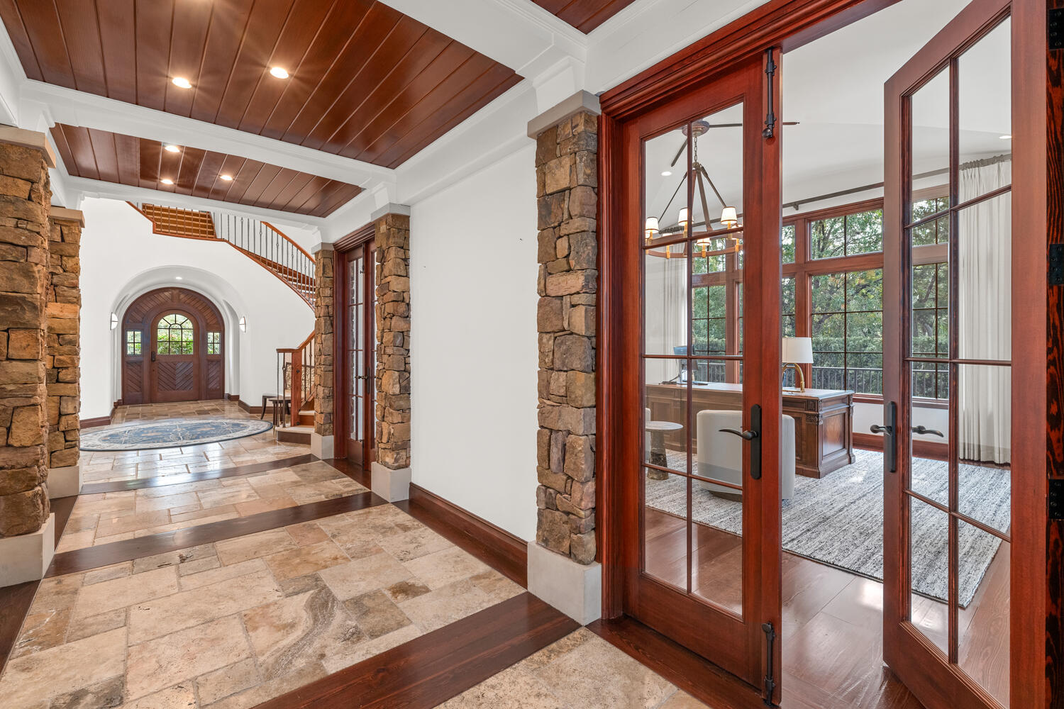 HOMELAND - Residential