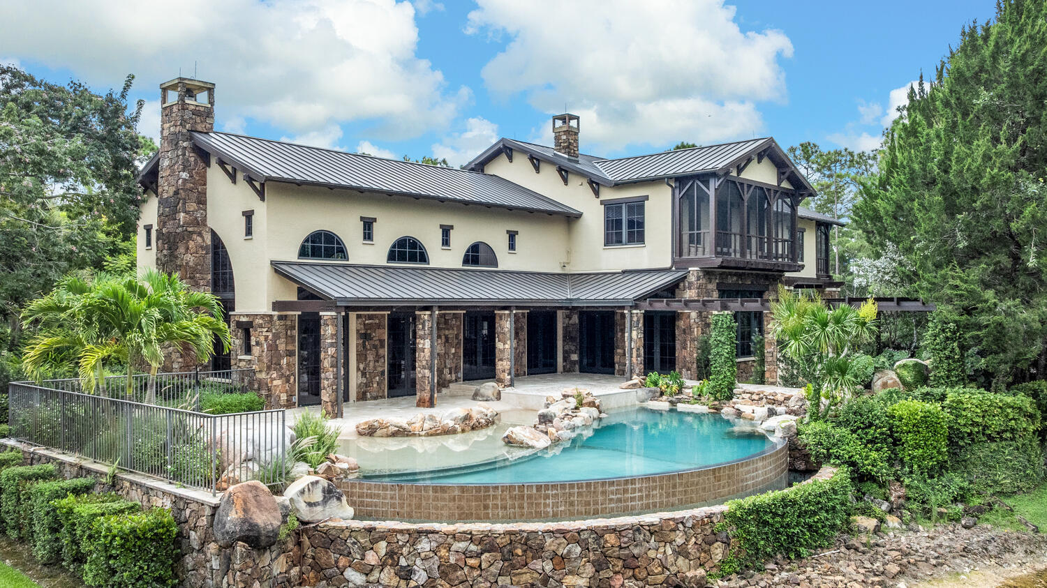 HOMELAND - Residential