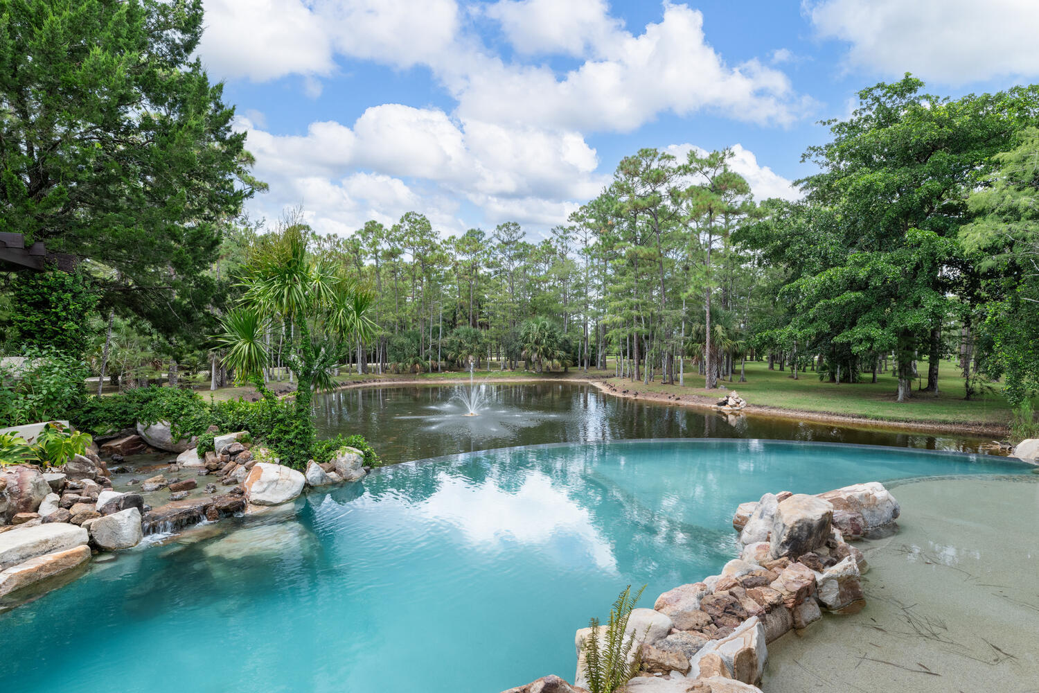 HOMELAND - Residential