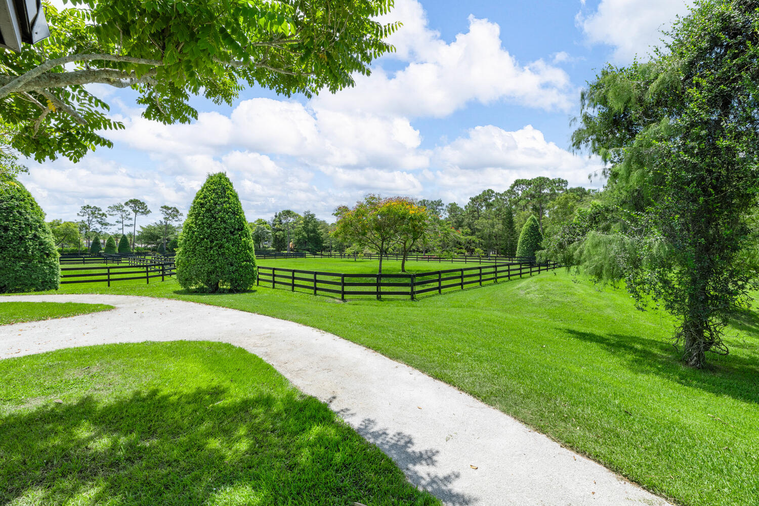 HOMELAND - Residential