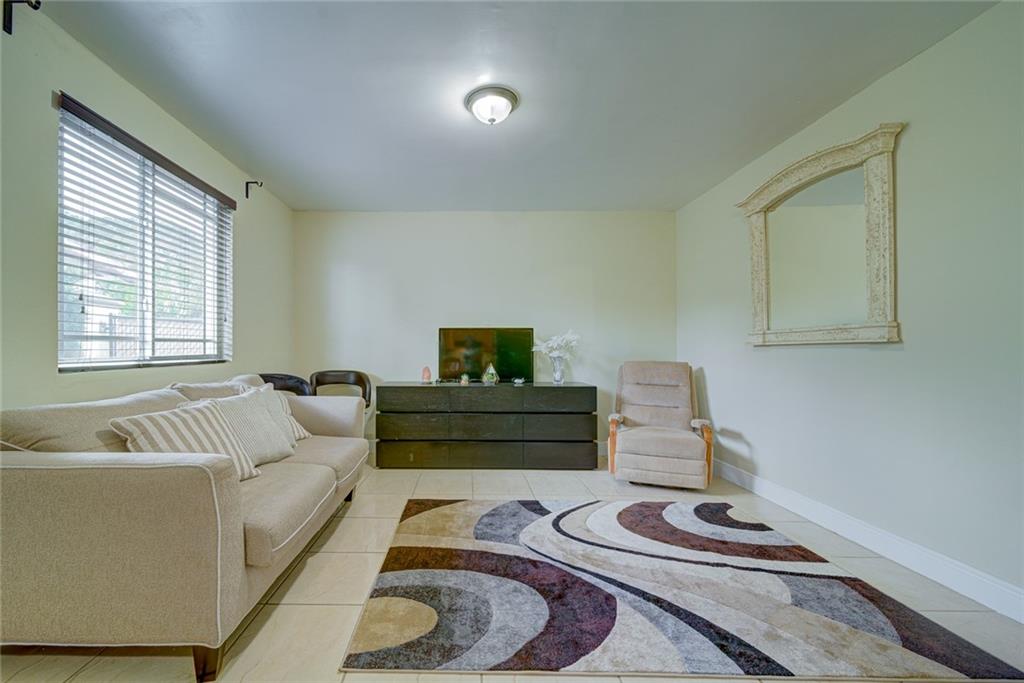 PALM SPRINGS NORTH - Residential