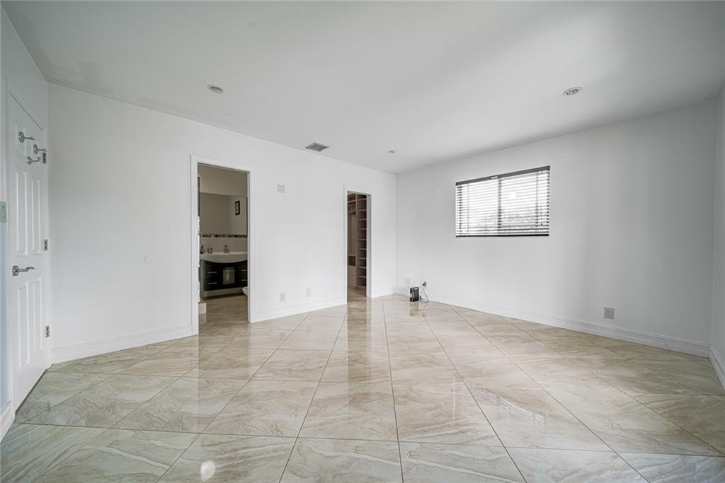 PALM SPRINGS NORTH - Residential