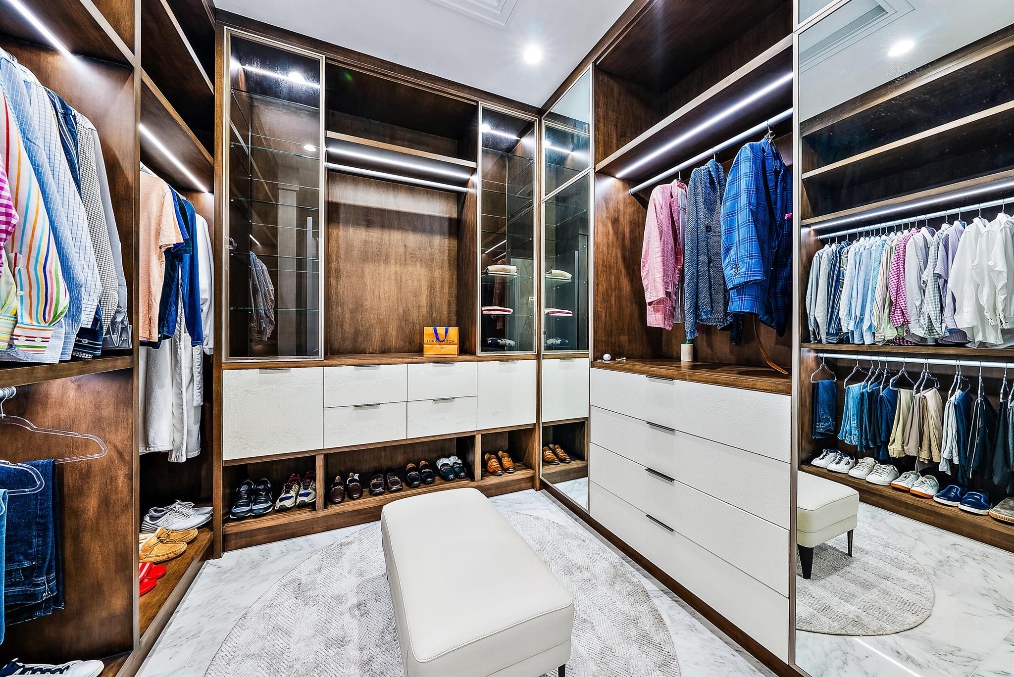 Admirals Cove - Residential