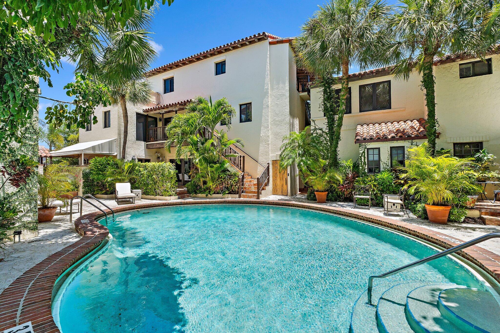 214 Chilean Avenue