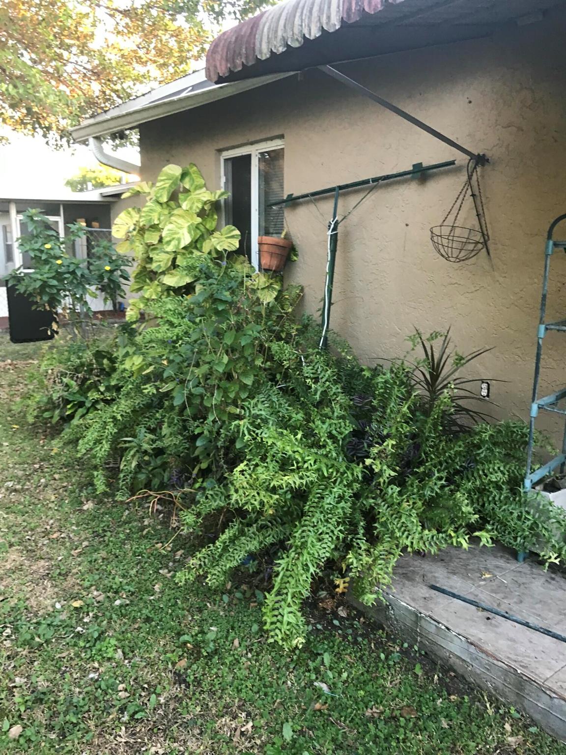 NORTH LAUDERDALE VILLAGE SEC 4 - Residential