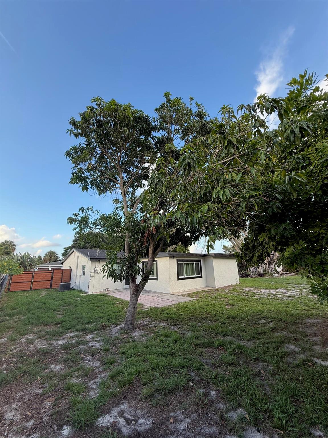 2644 Cherokee Court