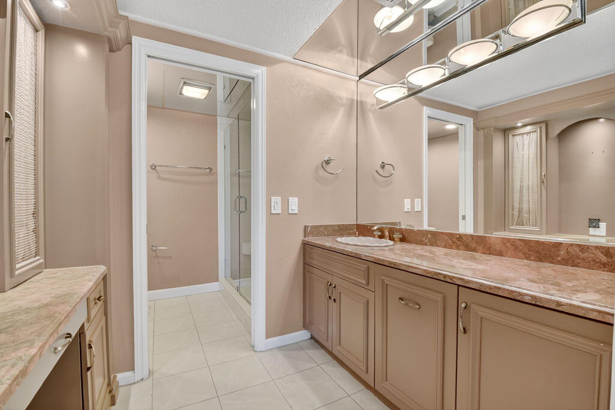 Seagate Country Club - Residential