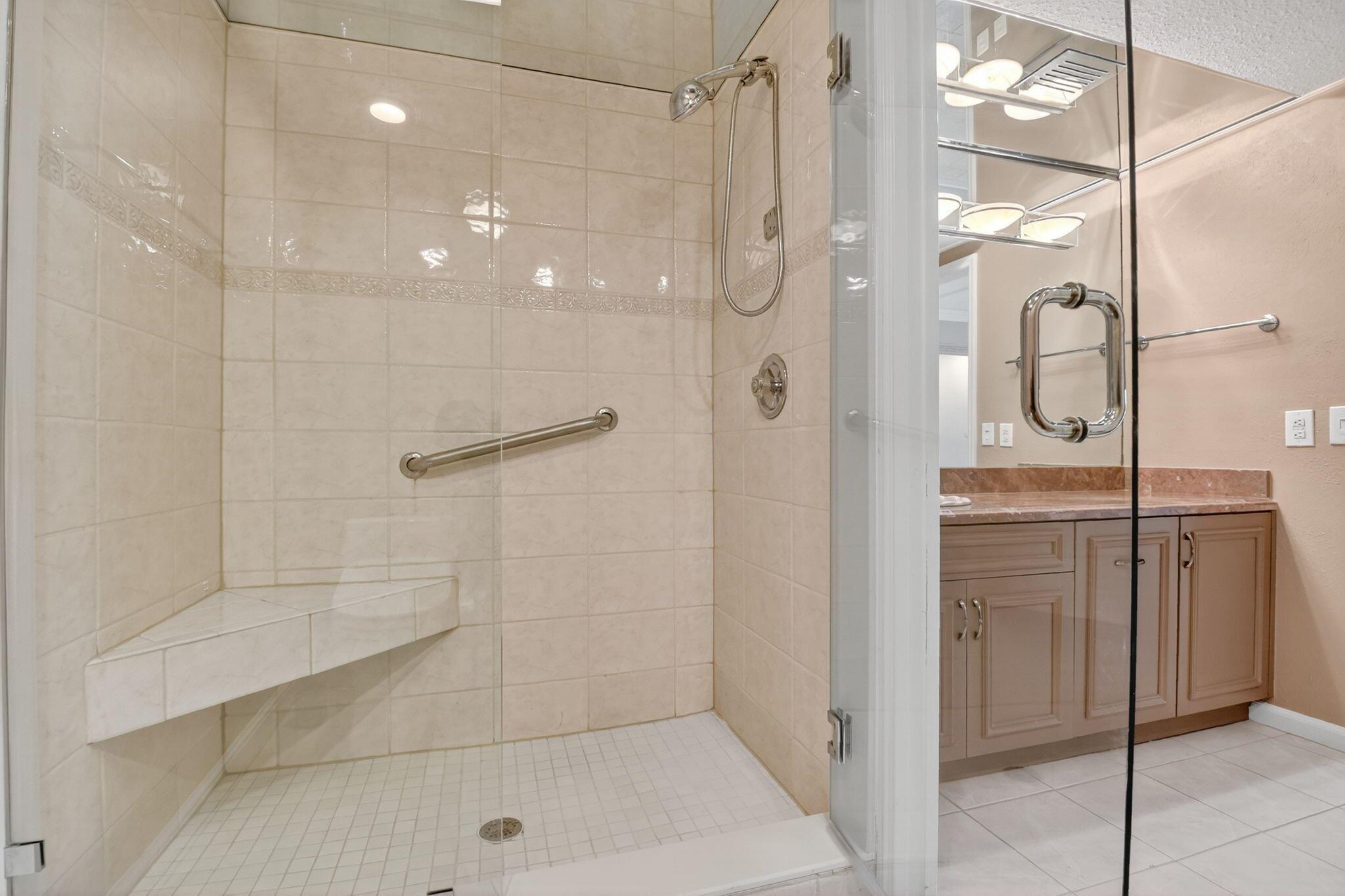 Seagate Country Club - Residential