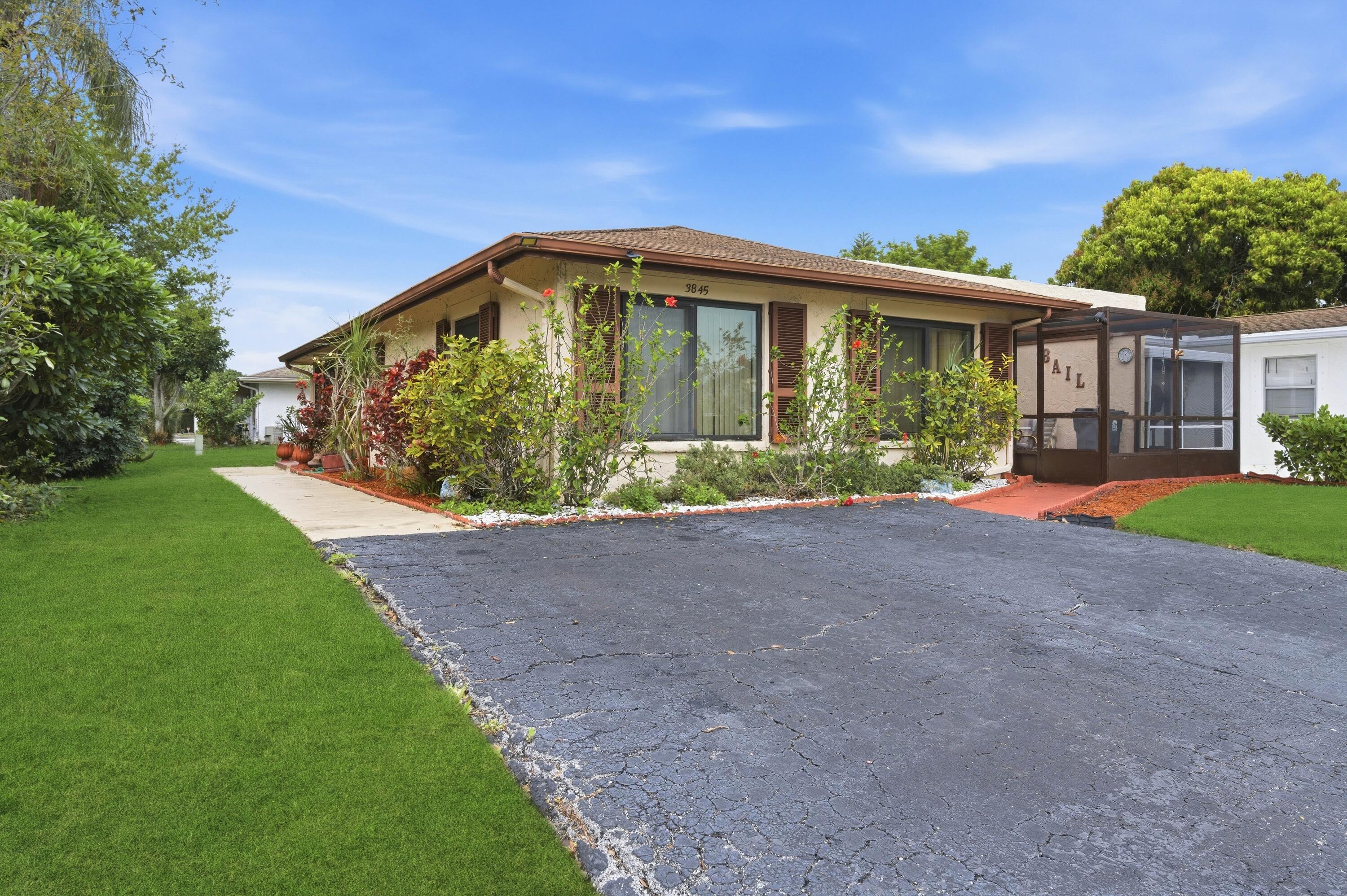 MEED RACQUET CLUB 3 - Residential