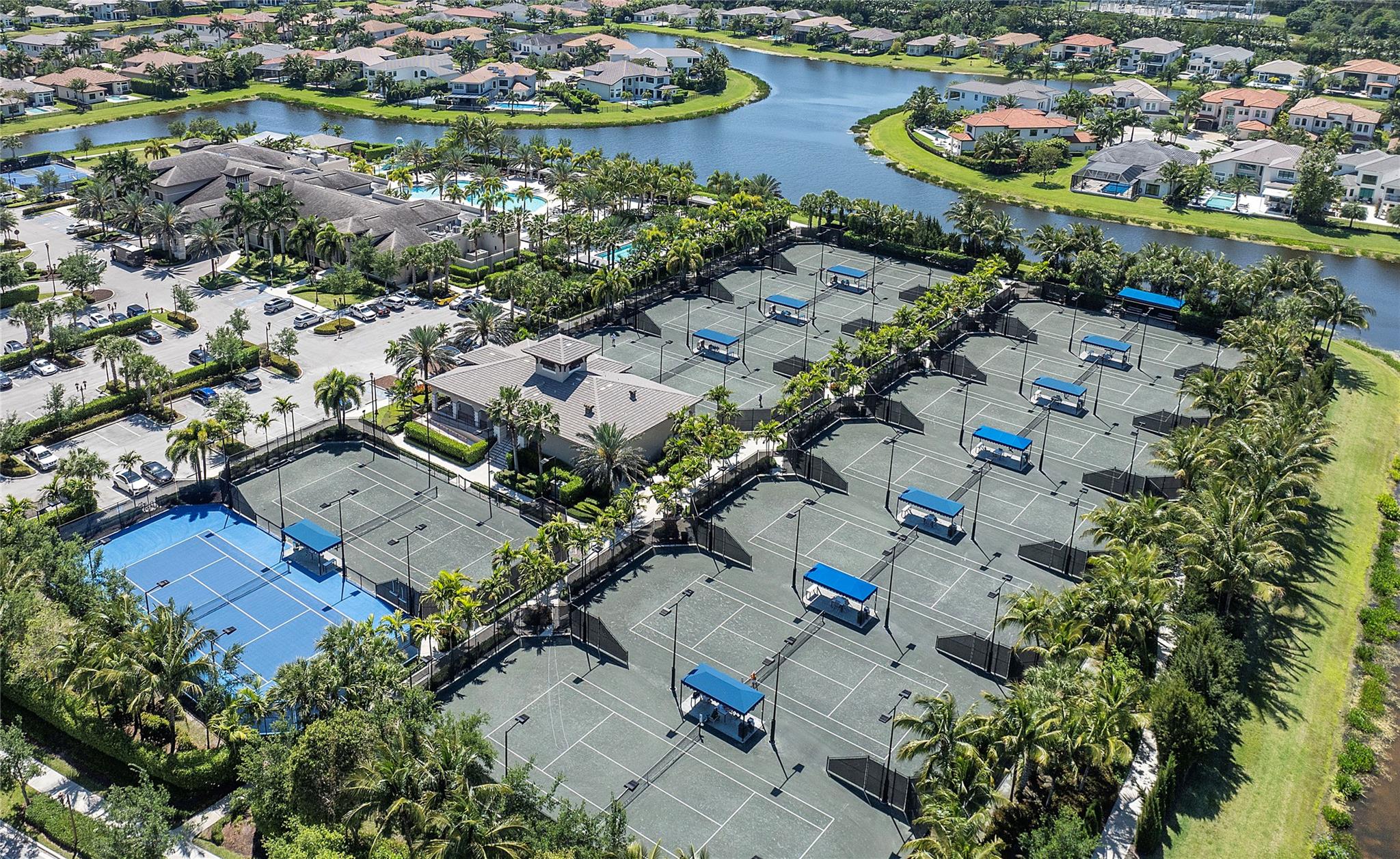 SEVEN BRIDGES - Residential