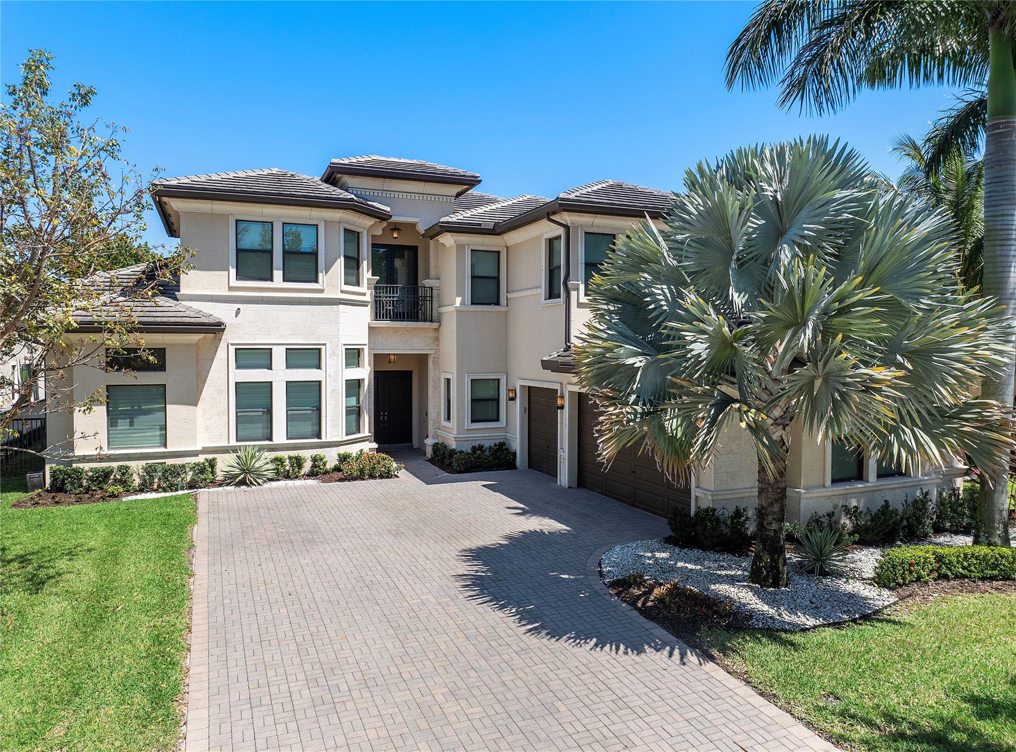 SEVEN BRIDGES - Residential