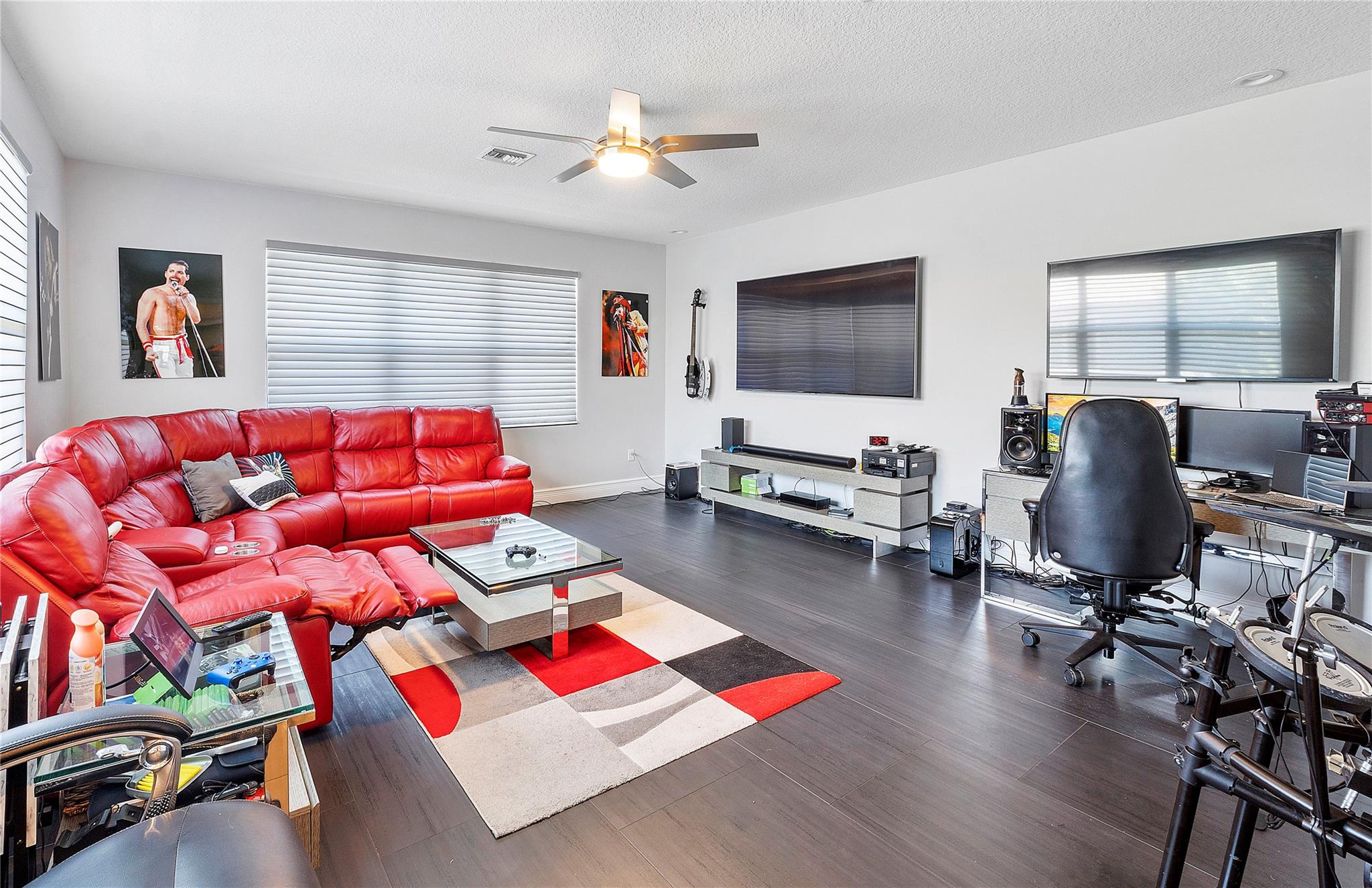 SEVEN BRIDGES - Residential