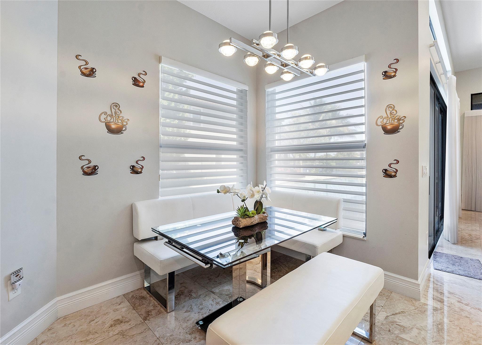 SEVEN BRIDGES - Residential