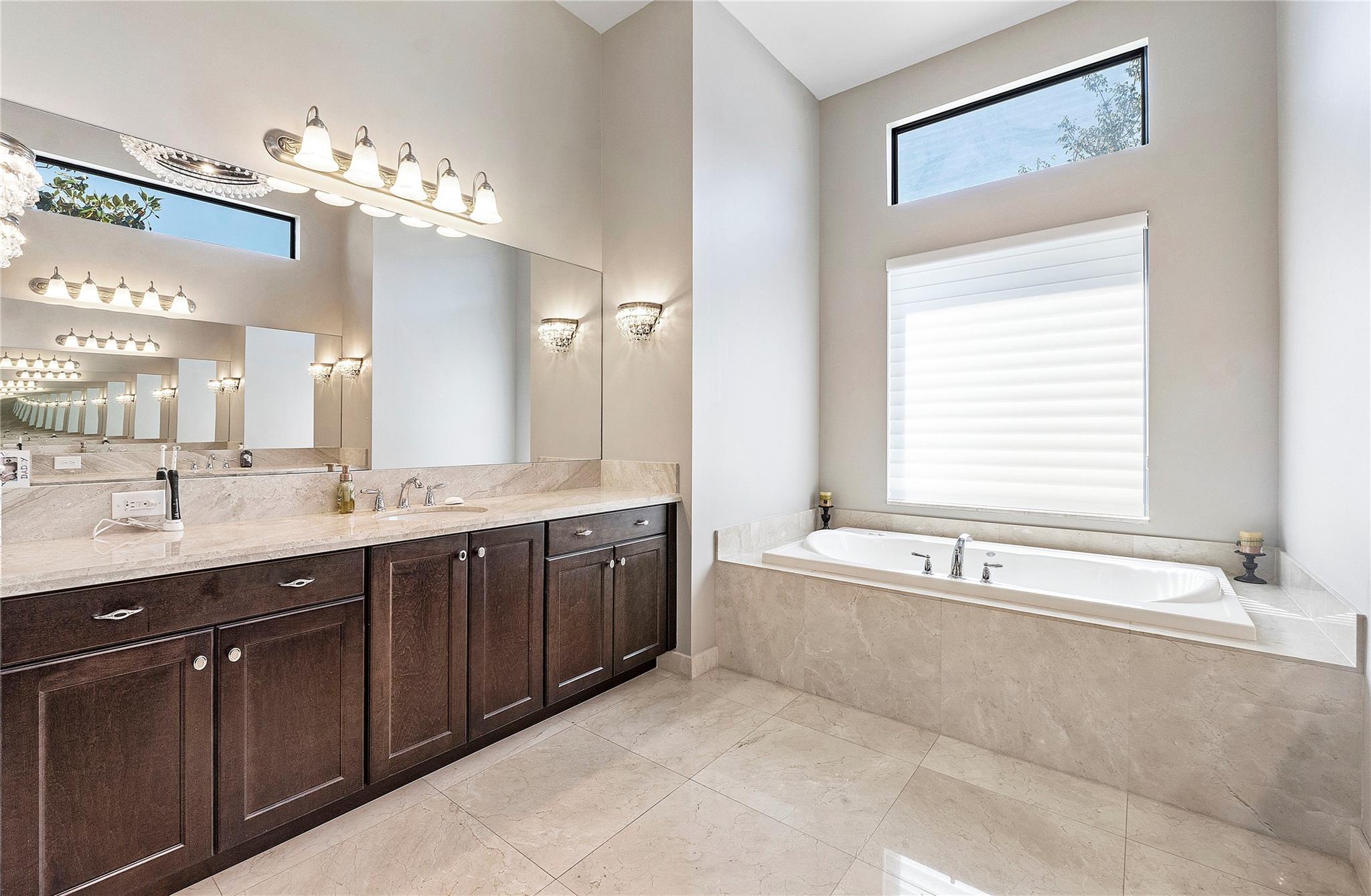 SEVEN BRIDGES - Residential