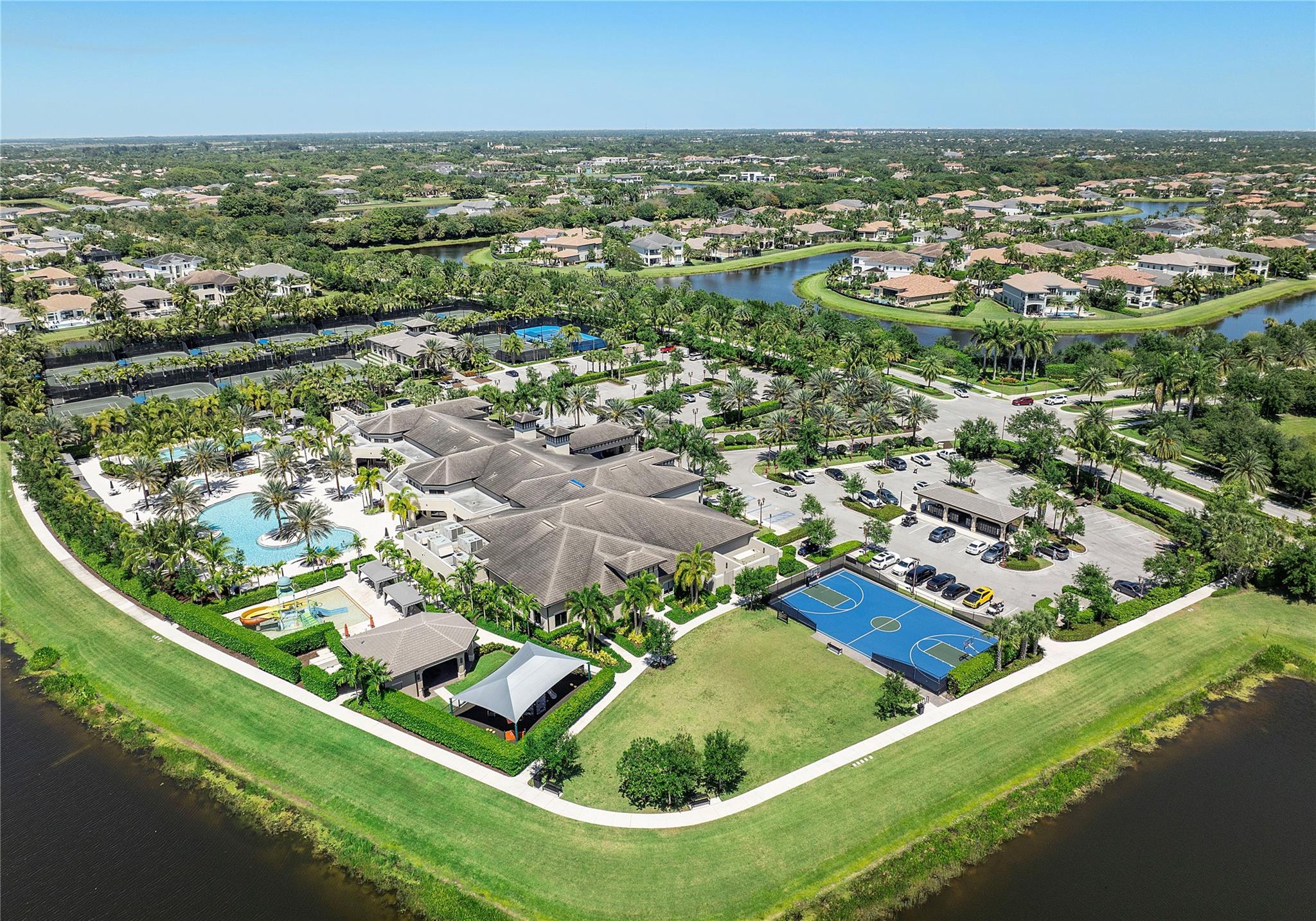 SEVEN BRIDGES - Residential