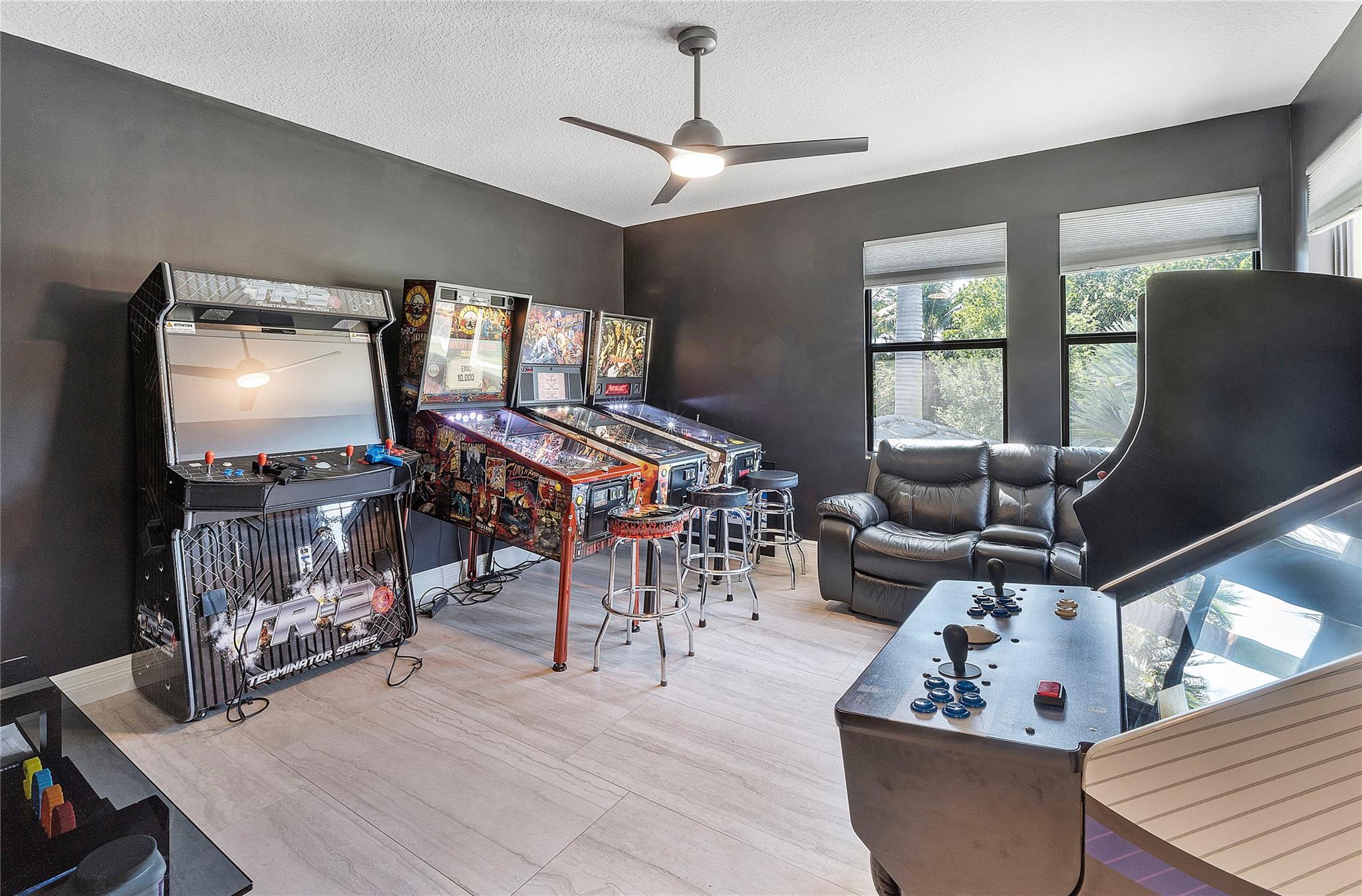 SEVEN BRIDGES - Residential