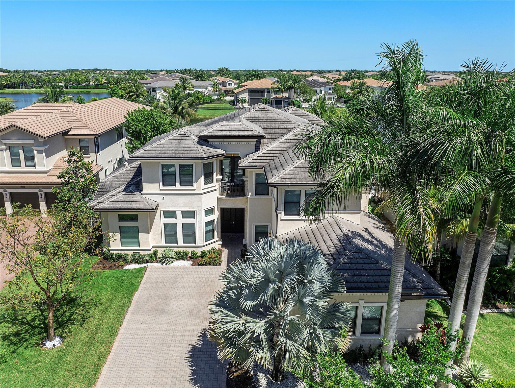 SEVEN BRIDGES - Residential