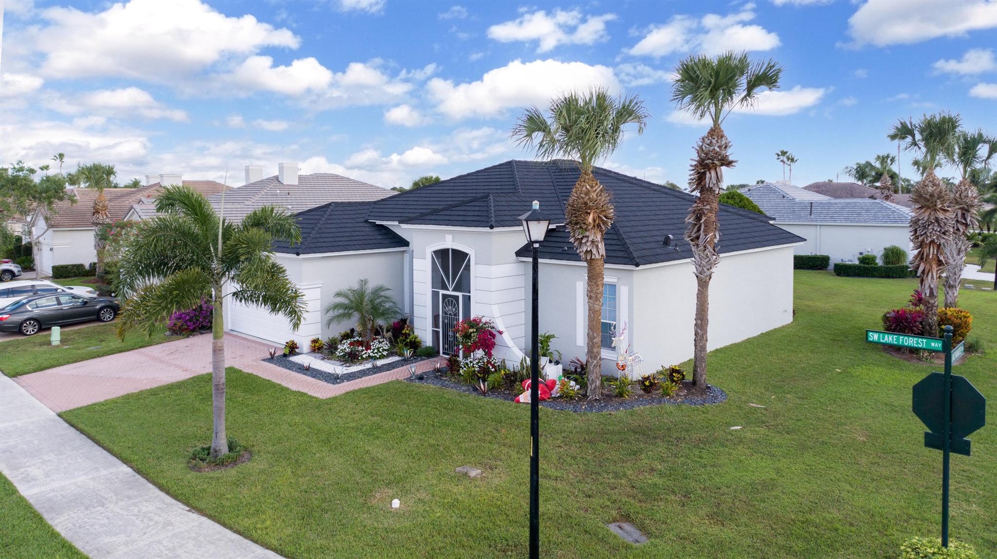 ST LUCIE WEST PLAT #117 LAKEFOREST AT ST LUCIE WES - Residential