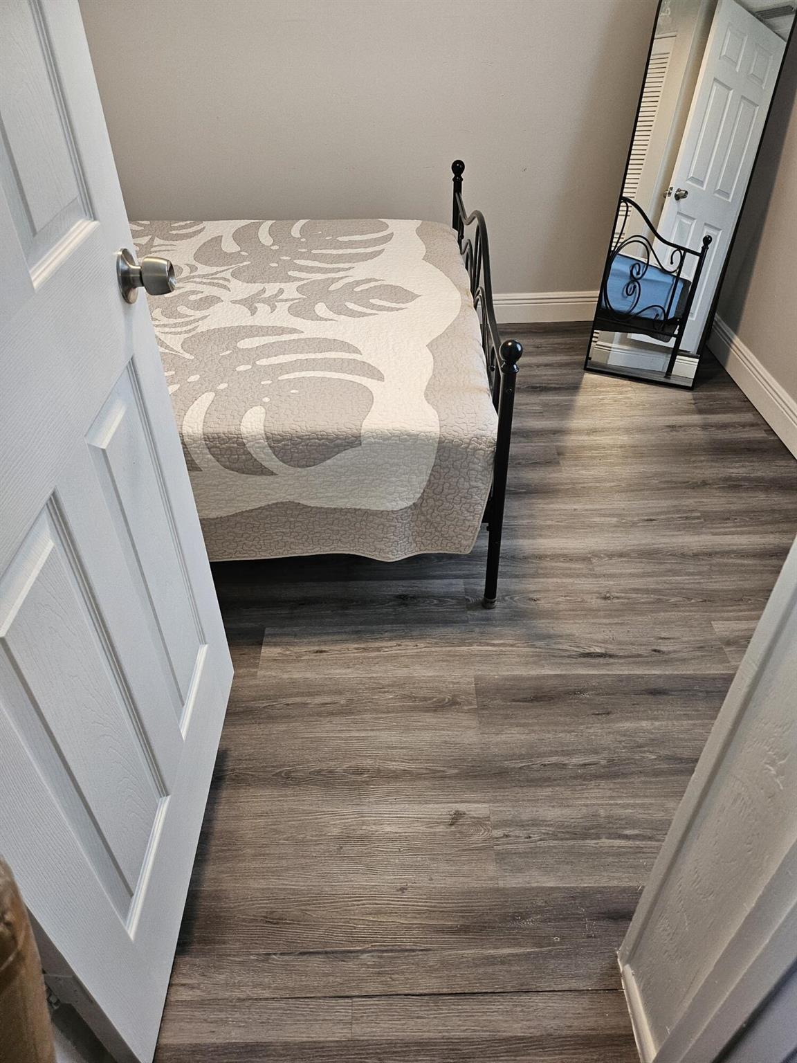 RIVER PARK UNIT 5 - Residential