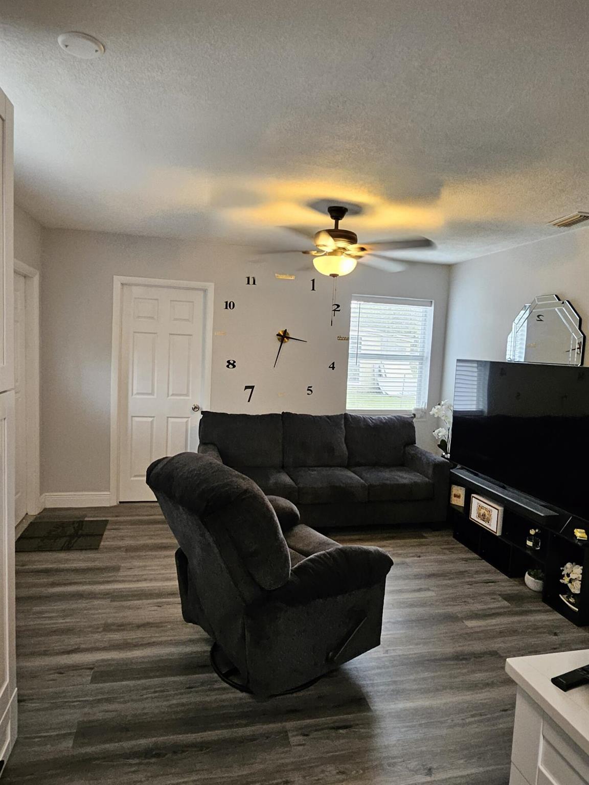 RIVER PARK UNIT 5 - Residential