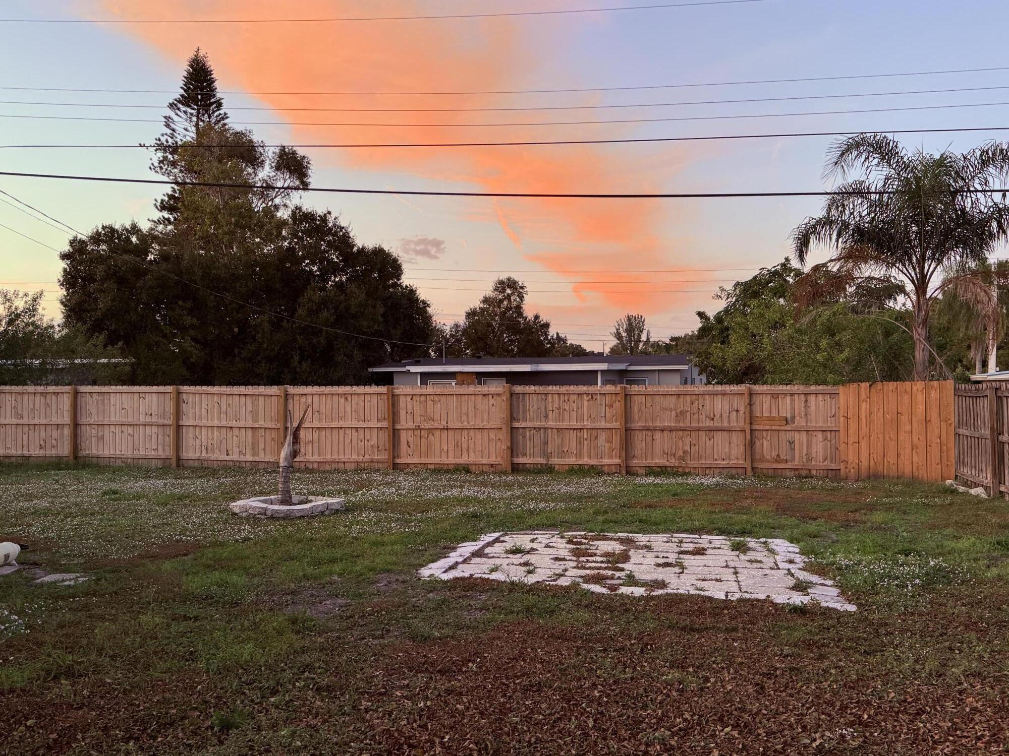 RIVER PARK UNIT 5 - Residential