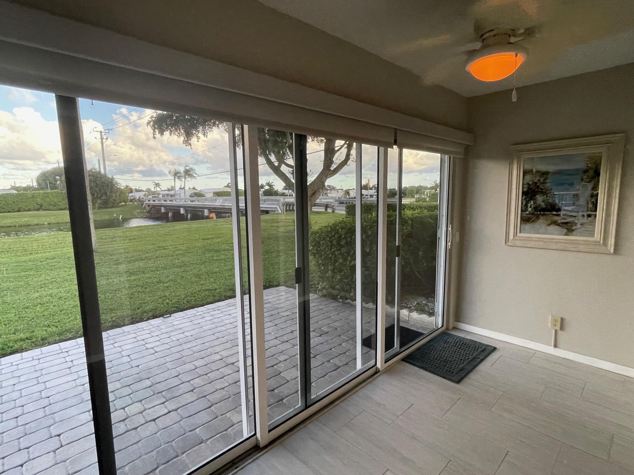 LEISURE LAKE CIRCLE - Residential