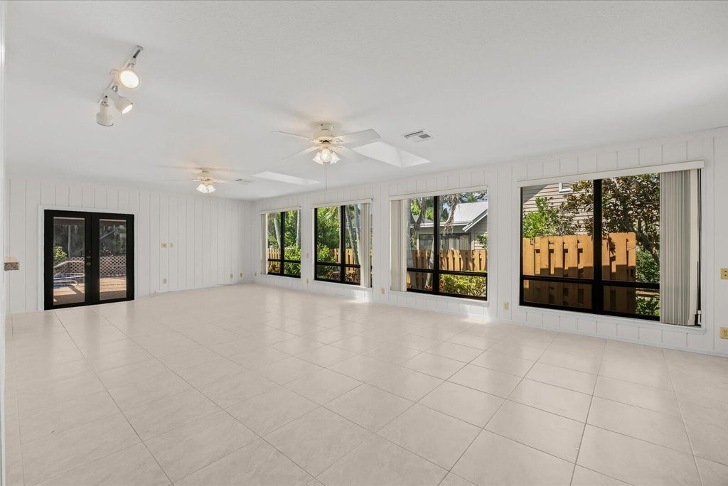 Photo of 1904 NW 22nd Street, Stuart, FL 34994 (MLS # B26068371)